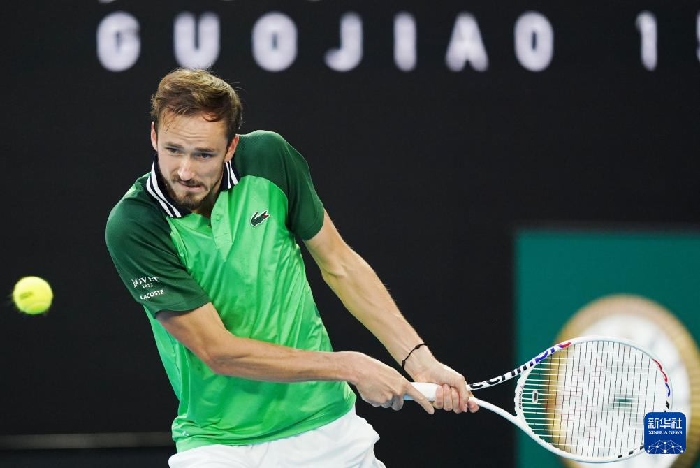 决赛在这一 决赛在这一