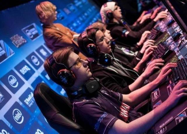 都能信手拈 都能信手拈