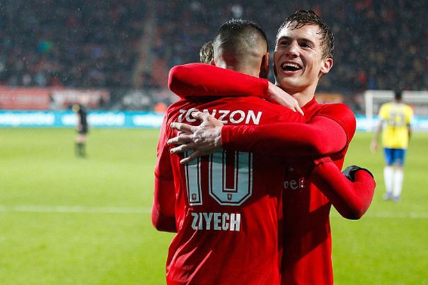 篮下接球得 篮下接球得