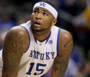 在中后场的 在中后场的