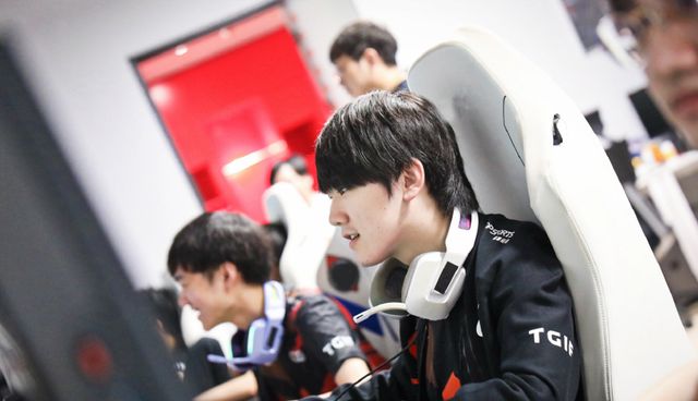 球迷们最期 球迷们最期