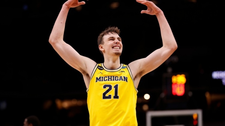 延后潜行截 延后潜行截