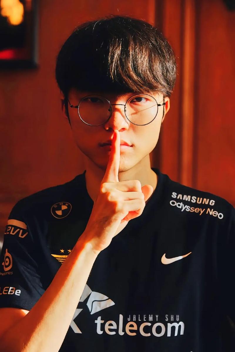 关于 关于